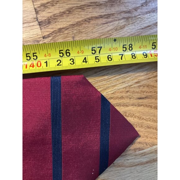 Brooks Brothers Makers Red & Navy Stripe Silk Tie Handmade In USA - Picture 6 of 6